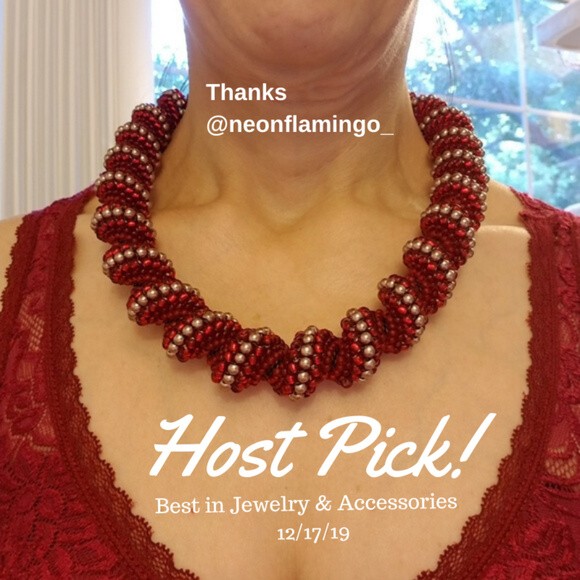 Isabella Robin Jewelry - *HP* HANDMADE Seed Bead Necklace Red Gold